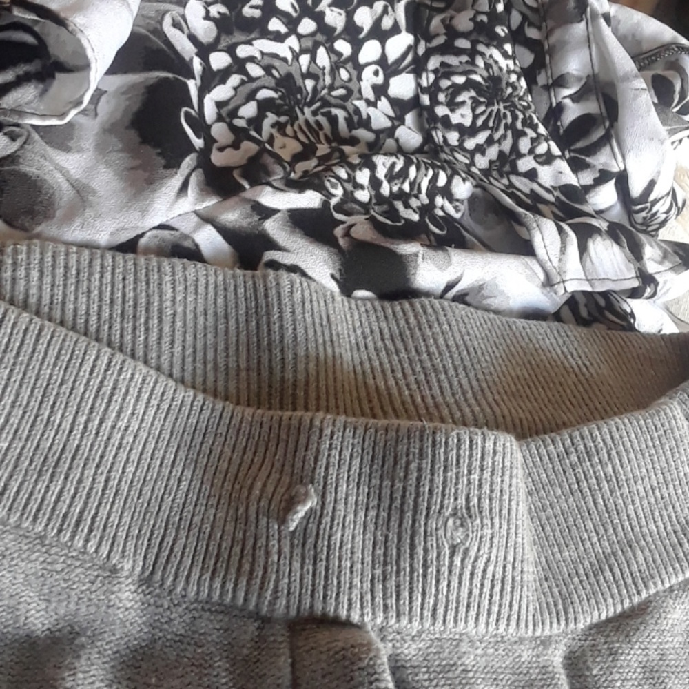 Sale!Long Victoria Secret  gray pants/ Joggers